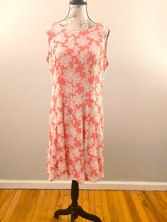 Studio One New York Dresses & Skirts - Sleeveless Coral Floral Midi Dress with White Lace Print